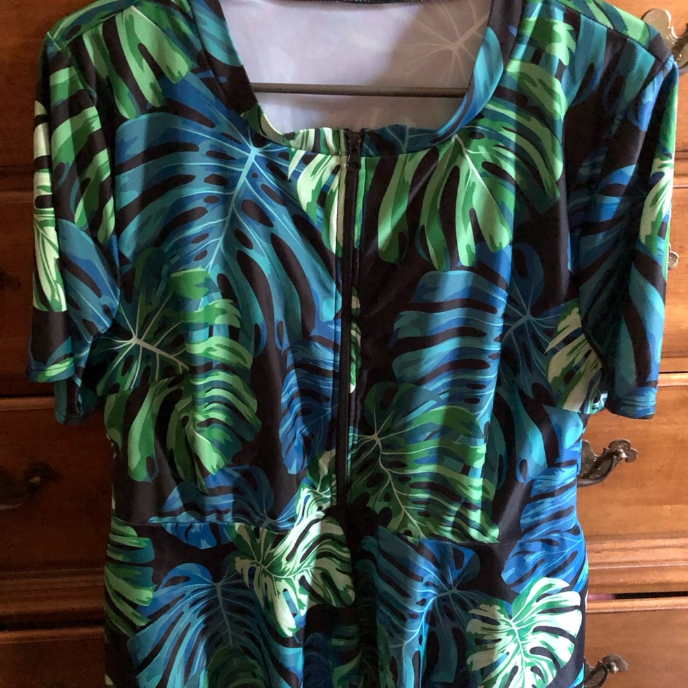 Tropical Leaf Print Zip-Front Women’s Top - Blue & Green swim suit top